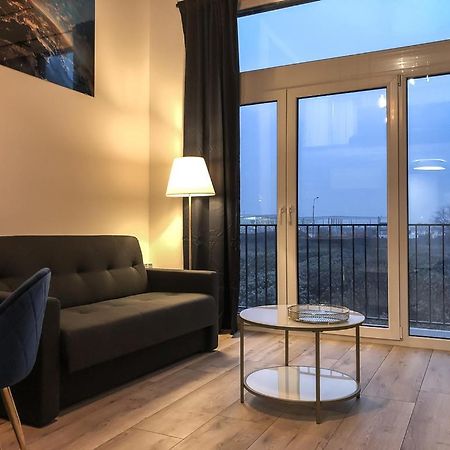 Airport Apartment Wroclaw Ngoại thất bức ảnh